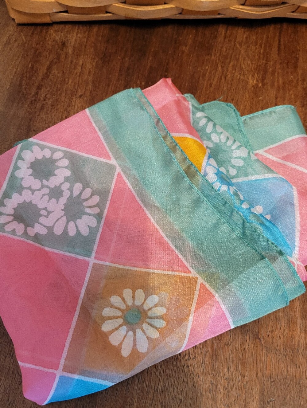 Vintage Floral Diamond-Print Pink Scarf with Multicolor Accents
